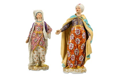 Lot 130 - A PAIR OF 19TH CENTURY SAMSON OF PARIS...