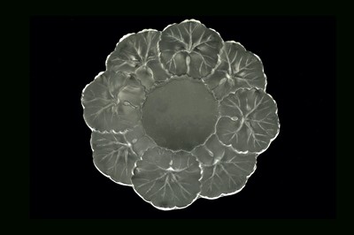 Lot 200 - A 20th century Lalique France 'Honfleur' glass...