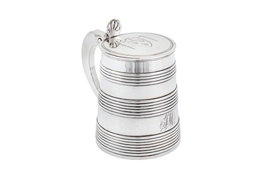 Lot 571 - A George III sterling silver tankard, London 1784 by John Wakelin & William Taylor (reg. 25th Sep 1776)