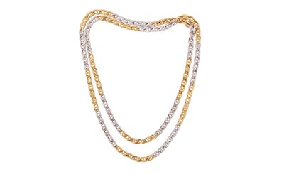 Lot 33 - A bi-coloured longchain