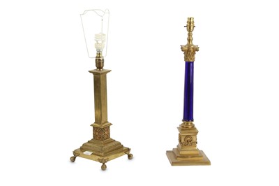 Lot 252 - A early 20th century Corinthian column table...