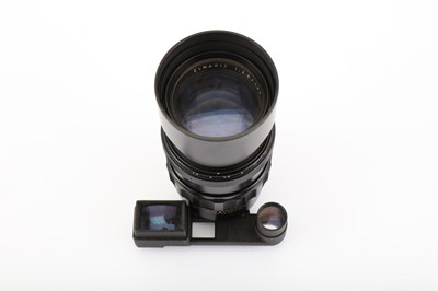 Lot 160 - A Leitz ELC 135mm f/2.8 Elmarit Lens