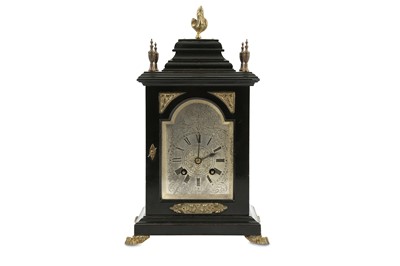 Lot 207 - A LATE 19TH/EARLY 20TH CENTURY SMALL EBONISED...