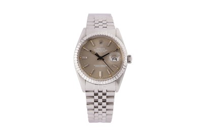 Lot 440 - ROLEX.