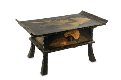 Lot 220 - A 19th Century Japanese Edo Period black...