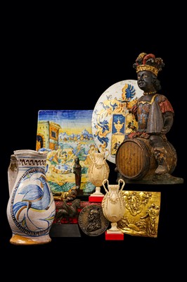 Lot 2 - A 16TH / 17TH CENTURY ITALIAN MAIOLICA JUG the...