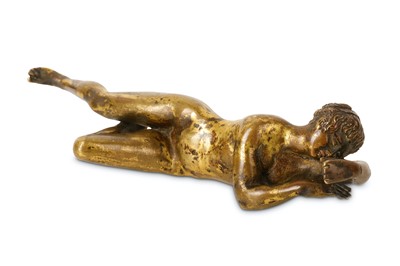 Lot 4 - A SMALL 17TH CENTURY ITALIAN BRONZE OF A...