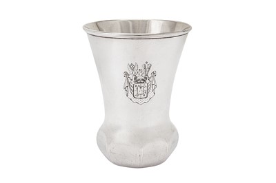 Lot 274 - A heavy Alexander II Russian Provincial 84 zolotnik (875 standard) silver beaker, Odessa 1864 marked ГEPБCTЪ for Herbert Herest of Mitava