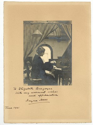 Lot 207 - Hess (Myra)