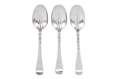 Lot 337 - A set of three George I provincial sterling silver table spoons, Exeter 1721 by John Elston I (died 1732-33)
