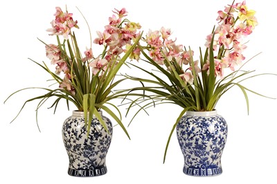 Lot 179 - A pair of decorative 20th century Chinese blue...