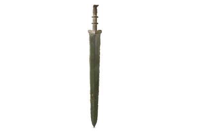 Lot 482 - A CHINESE BRONZE DAGGER.