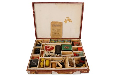 Lot 134 - AN EARLY 20TH CENTURY MAGICIAN'S SET