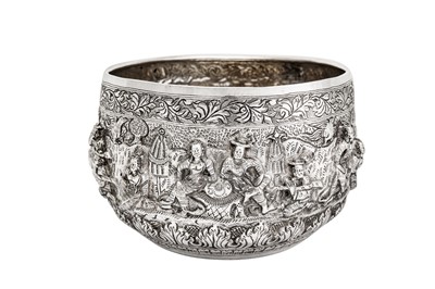 Lot 288 - A late 19th / early 20th century Burmese unmarked silver bowl, Mandalay, circa 1900 by a ‘beast’ maker