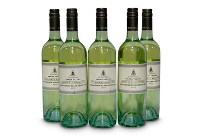 Lot 667 - De bortoli regional reserve sauv blanc semillon yarra valley victoria 2015
