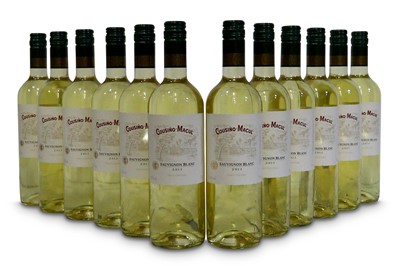 Lot 823 - Cousino Macul Sauvignon Blanc, Maipo Valley 2015