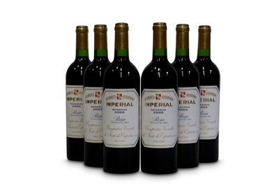 Lot 440 - CVNE 'Imperial' Reserva, Rioja 2005