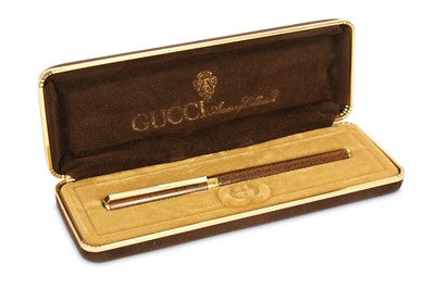 Lot 203 - A GUCCI VINTAGE BALL POINT PEN