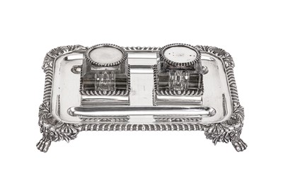 Lot 385 - An early 20th century sterling silver inkstand, probably American circa 1920
