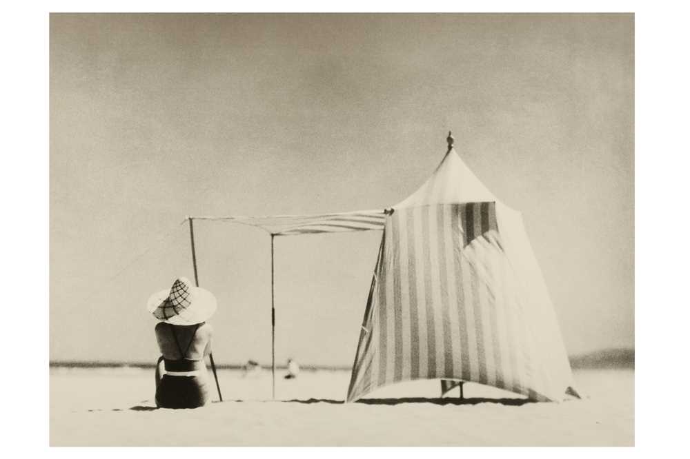 Lot 88 - Jacques-Henri Lartigue (1894-1986)