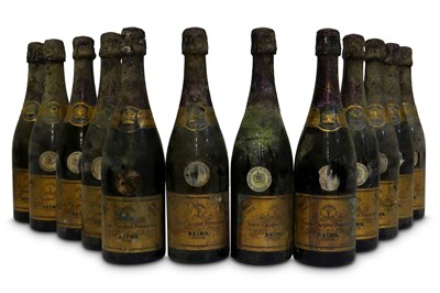 Lot 85 - Veuve Clicquot 1964