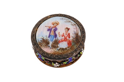 Lot 210 - An early 20th century Austrian 900 standard silver gilt and enamel pill box, Vienna circa 1910 by SG