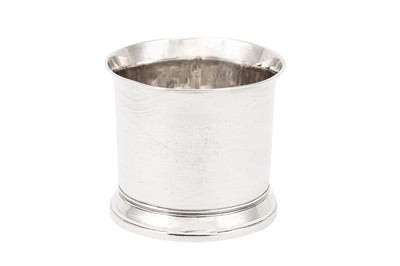 Lot 241 - An 18th century German provincial 13 loth (812 standard) silver beaker, possibly Wurzen circa 1780