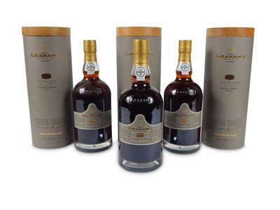 Lot 998 - Graham's 40YR Old Port. Bottled 2012
