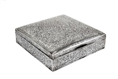 Lot 410 - A late 20th century Egyptian 900 standard silver cigar / cigarette box, circa 1985
