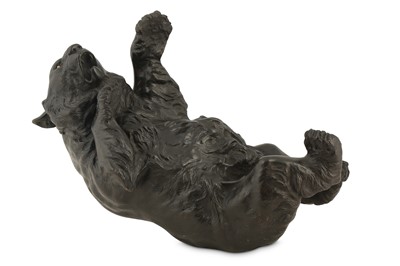 Lot 686 - A JAPANESE BRONZE OKIMONO OF A BEAR.