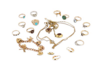 Lot 130 - A group lot of jewellery