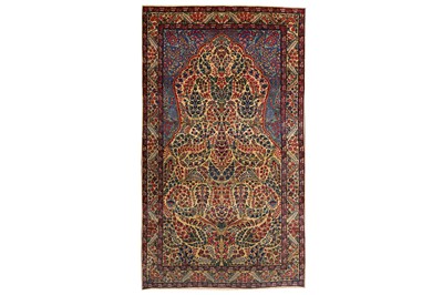 Lot 46 - A FINE ANTIQUE KIRMAN PRAYER RUG, SOUTH PERSIA
