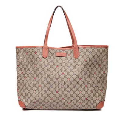 Lot 120 - Gucci Beige Monogram Canvas GG Star Supreme Large Tote