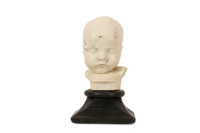 Lot 23 - A LATE 19TH / EARLY 20TH CENTURY PAINTED PLASTER BABY DEATH MASK