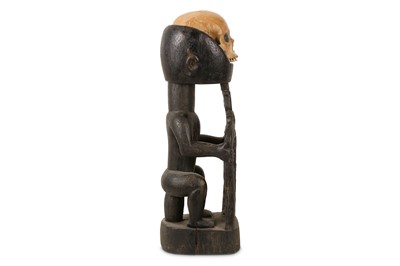 Lot 55 - A NEW GUINEA TRIBAL KORWAR / KORWA ANCESTOR FIGURE