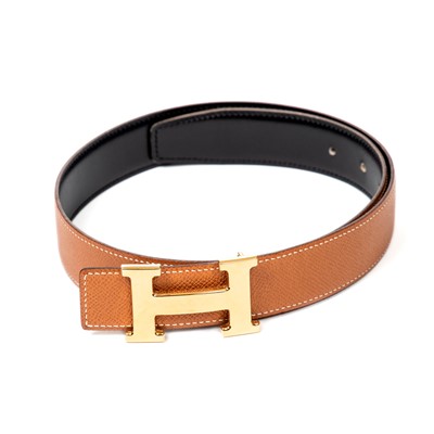 Lot 68 - Hermes Reversible Constance Belt - Size 70