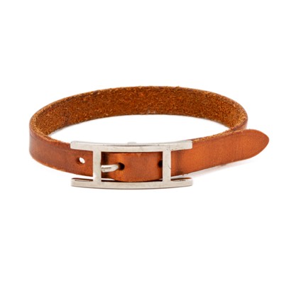 Lot 69 - Hermes Brown Leather Hapi Single Tour Bracelet