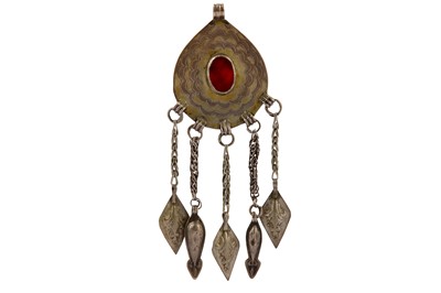 Lot 93 - * A WHITE METAL CARNELIAN-SET TURCOMAN PENDANT
