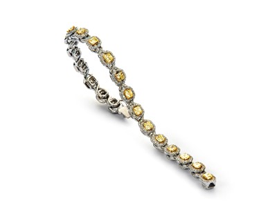 Lot 69 - A diamond bracelet