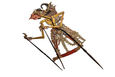 Lot 197 - λ A JAVANESE WAYANG PURWA SHADOW PUPPET