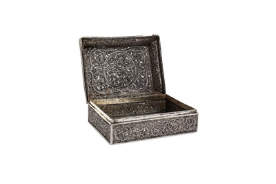 Lot 368 - A SILVER FILIGREE LIDDED BOX