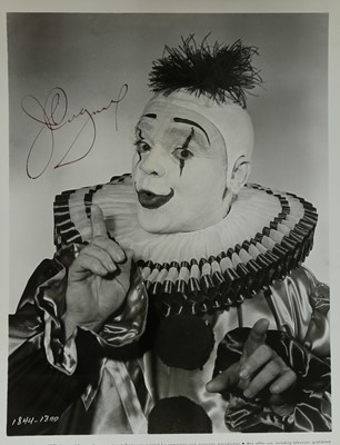Lot 75 - Cagney (James)