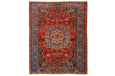 Lot 39 - A FINE BAKHTIARI RUG, WEST PERSIA