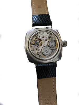 Lot 15 - ROLEX.