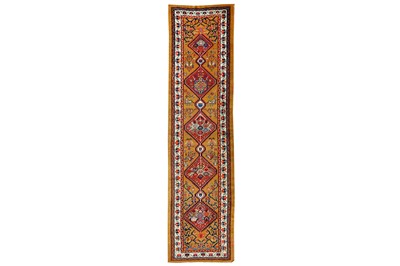 Lot 8 - AN ANTIQUE SERAB RUNNER, NORTH-WEST PERSIA