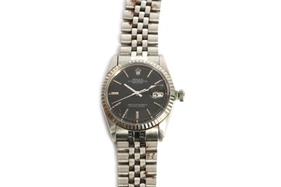 Lot 29 - ROLEX.