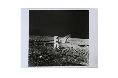 Lot 157 - NASA - Apollo