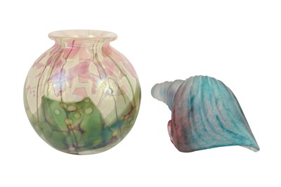 Lot 318 - Isle of Wight Glass