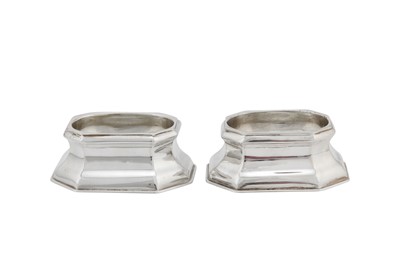Lot 282 - A pair of George II sterling silver trencher salts, London 1736 by James Stone (reg. 14th April 1726)