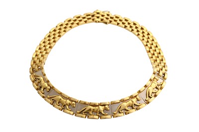 Lot 28 - A fancy-link necklace